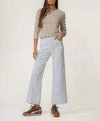 OPTIC WHITE KUT MEG HR FRT PINTUCK