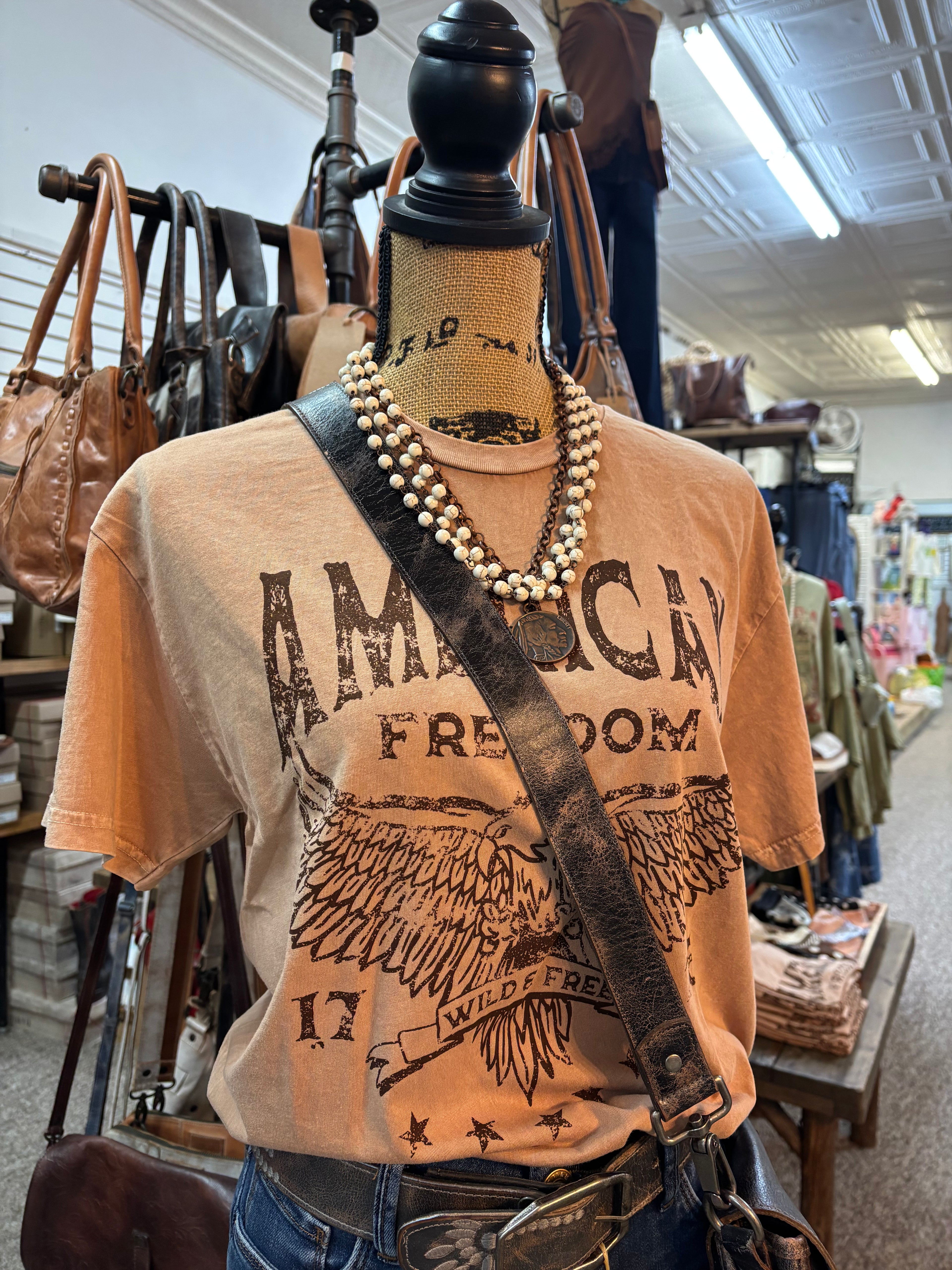 MINERAL TAUPE AMERICAN FREEDOM TEE