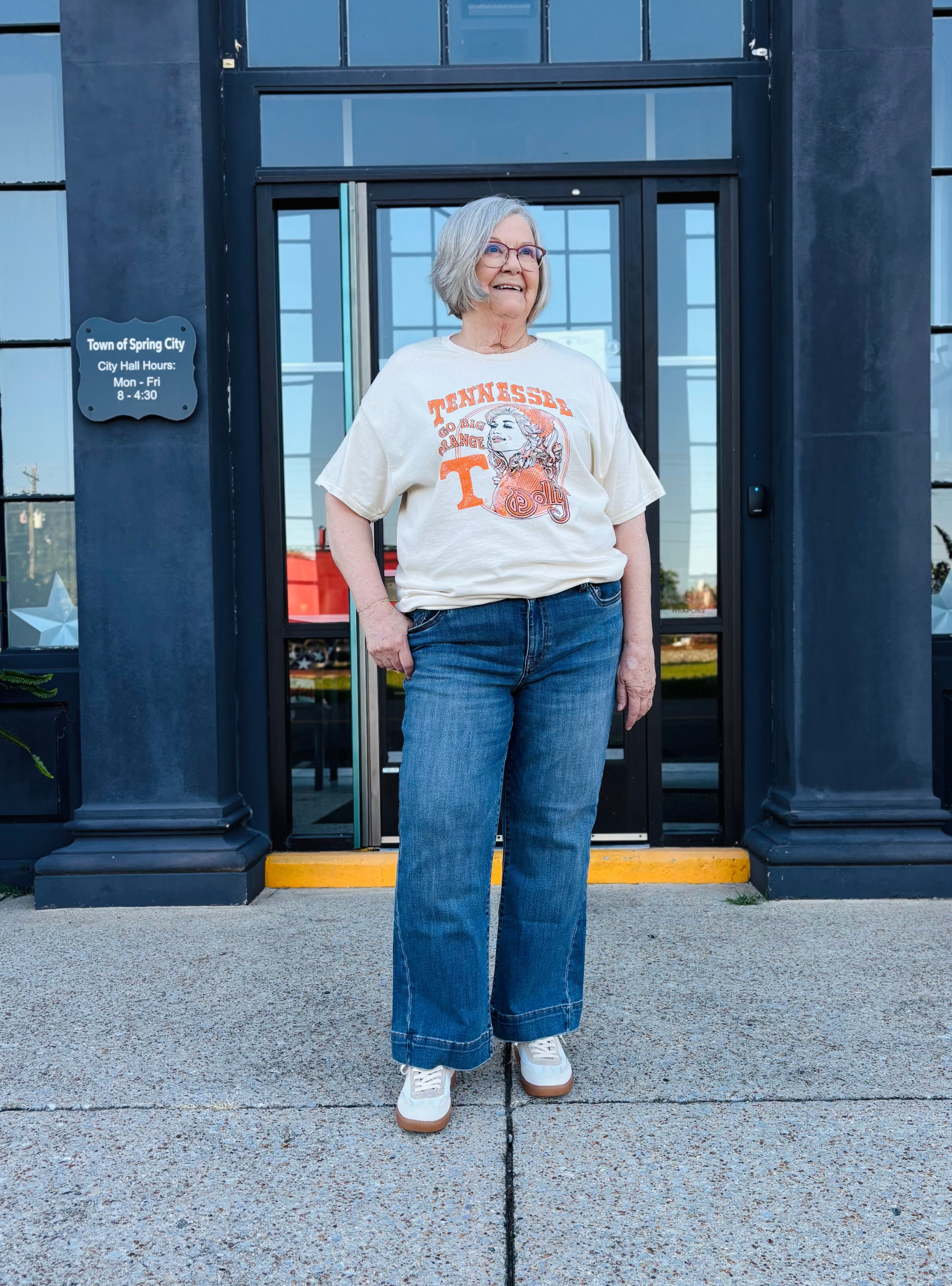 OFF WHITE DOLLY PARTON GO BIG ORANGE SCARF THRIFTED TEE