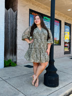 OLIVE CREAM SHEER SLVE PRINTED DRESS