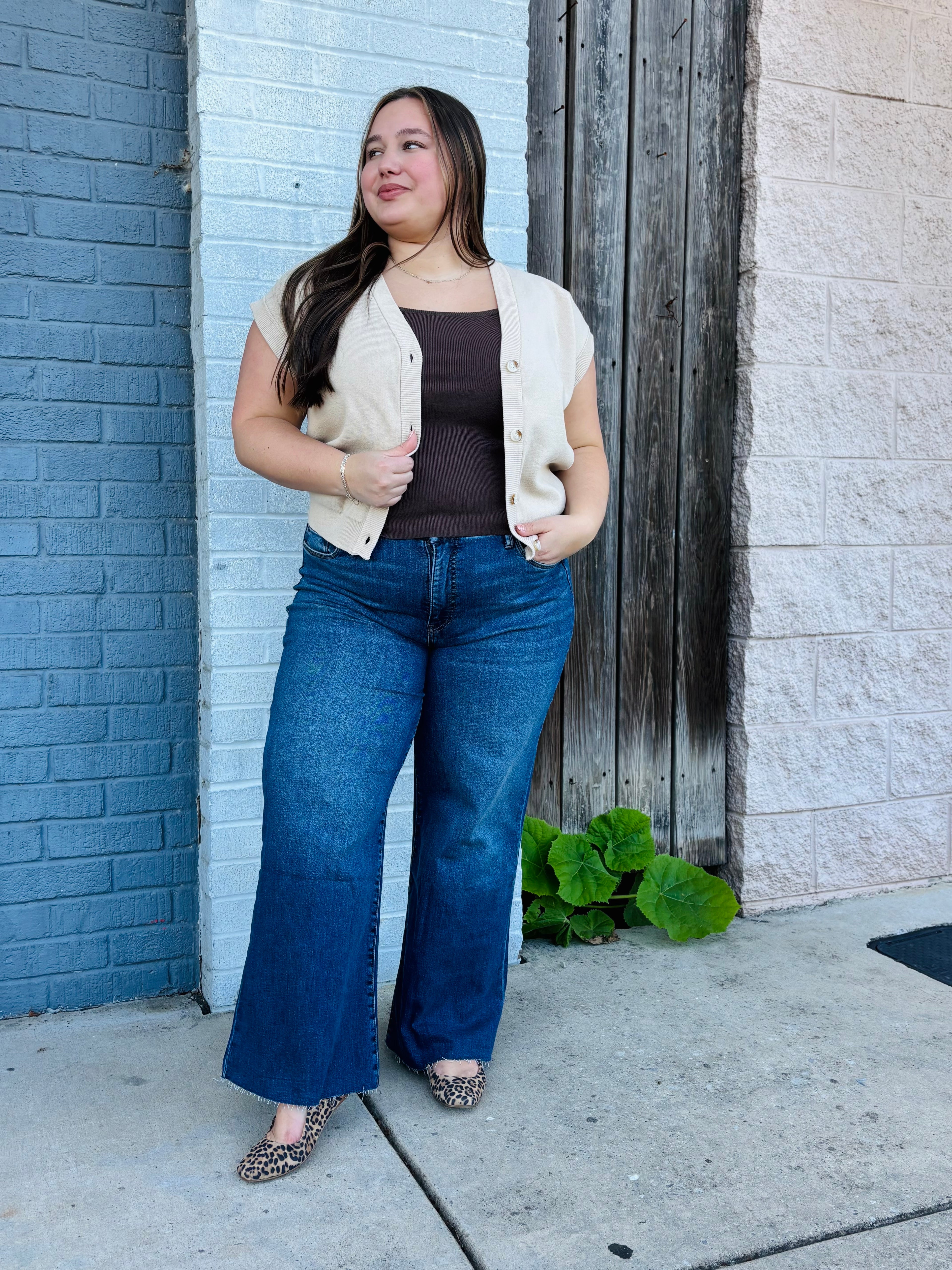 NATURAL SOFT COTTON BUTTON DOWN CARDIGAN