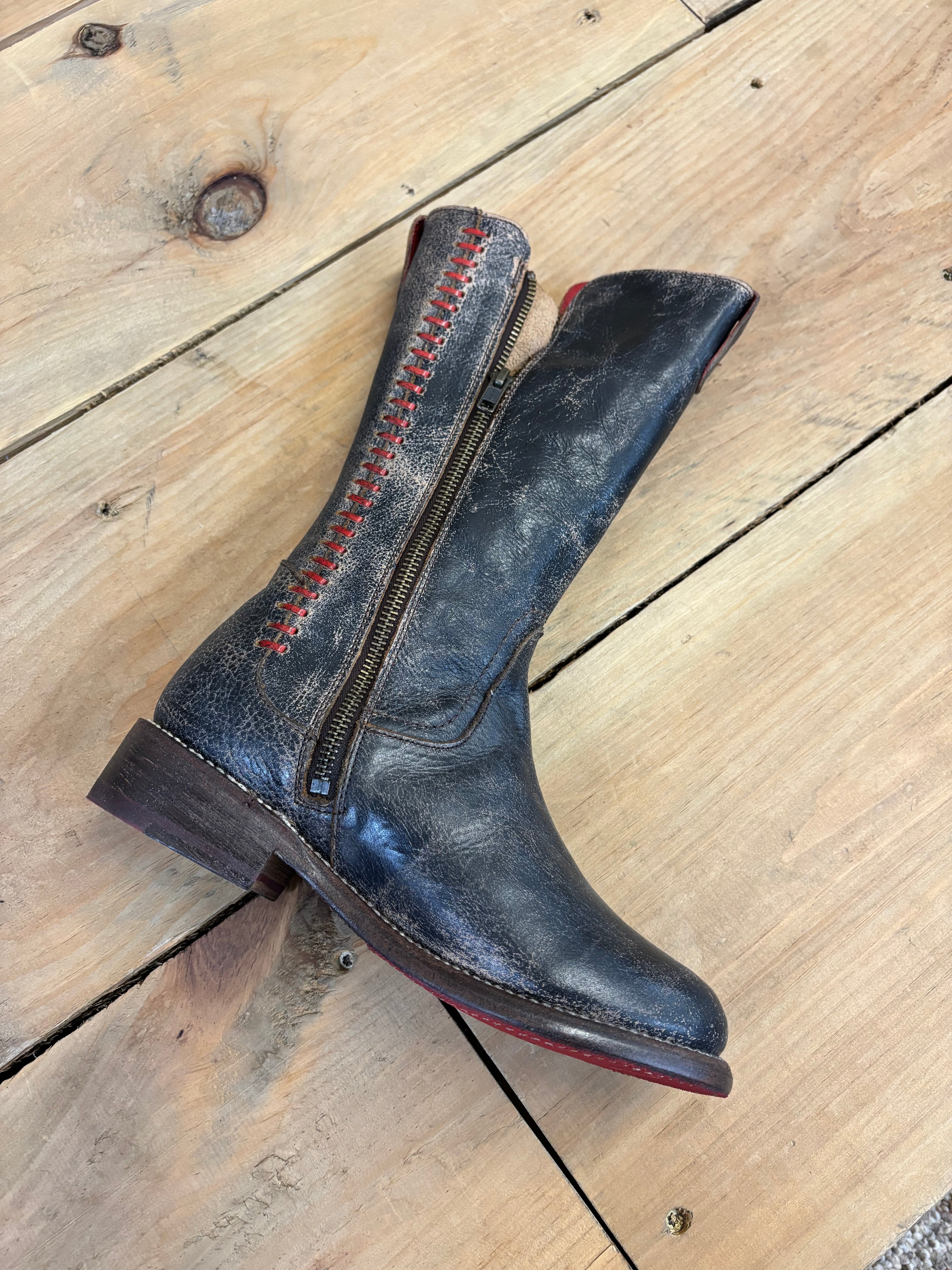 BEDSTU LATIFA BLACK LUX