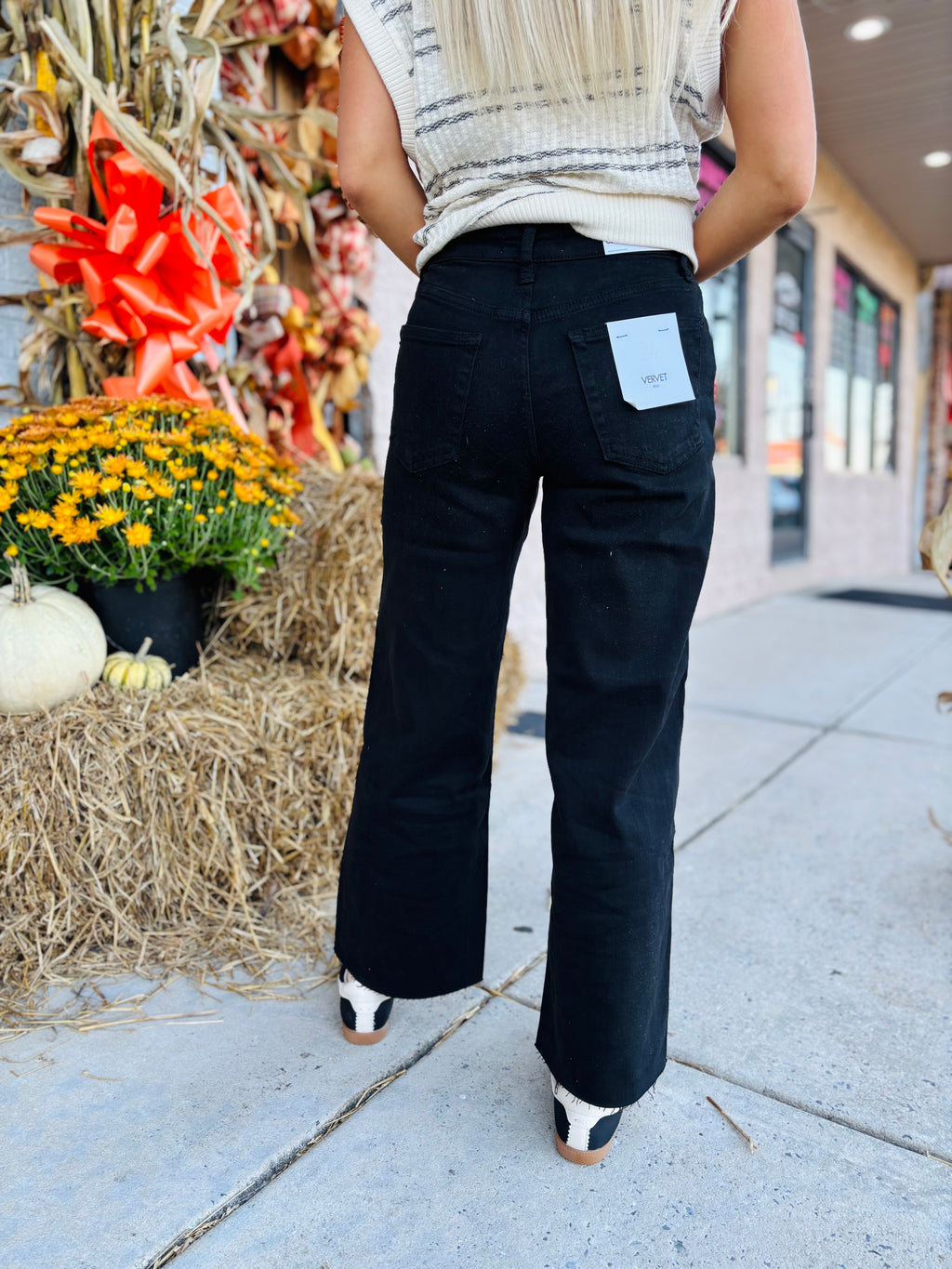 VERVET BLACK HIGH RISE CROP WIDE LEG JEANS