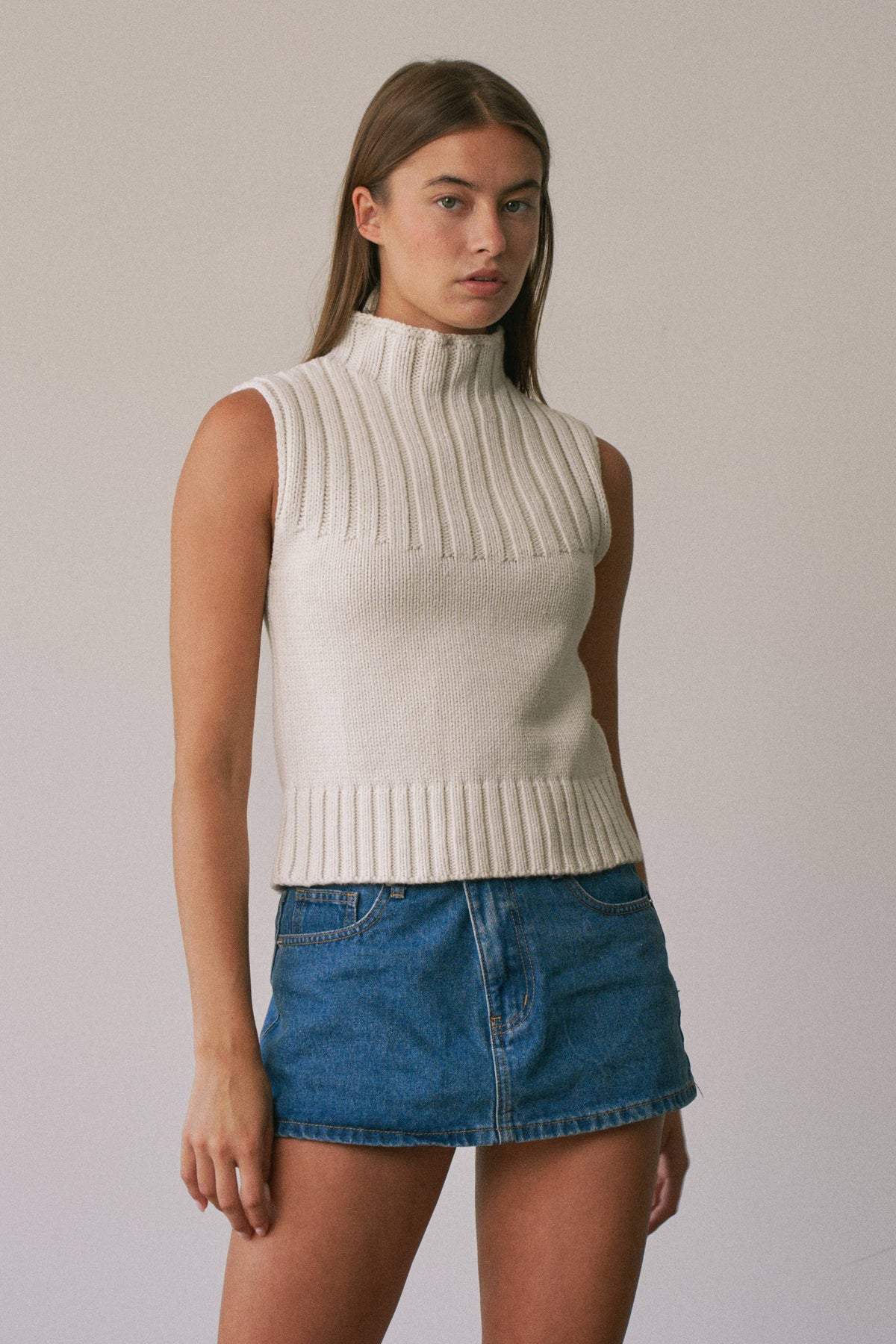 Oatmeal Ribbed Mock Neck Sleeveless Sweater Vest