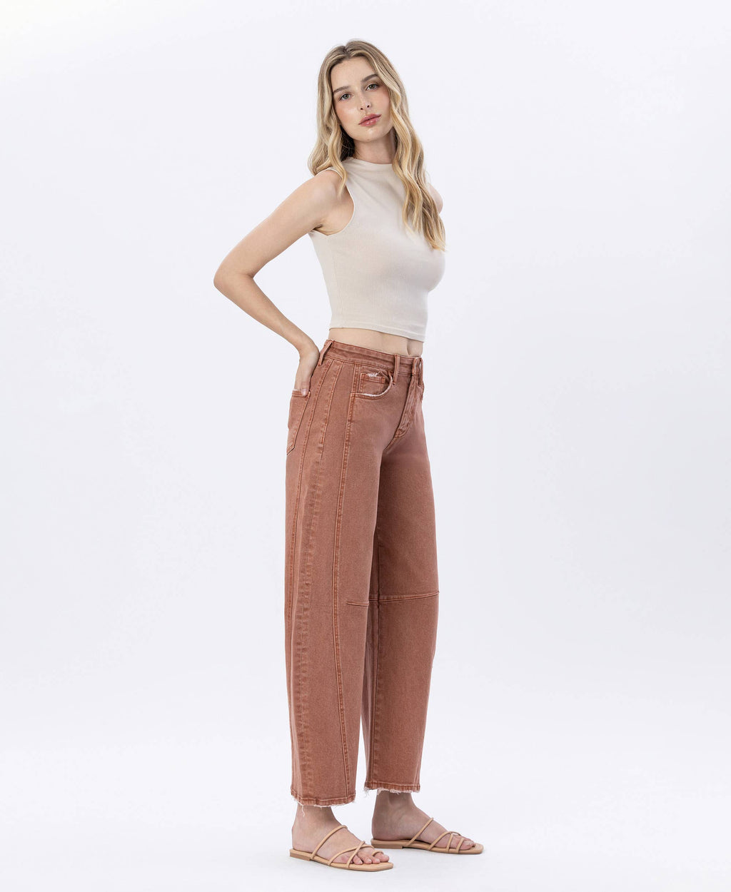 HIGH RISE TWIST BARREL JEANS: COPPER /Flying monkey