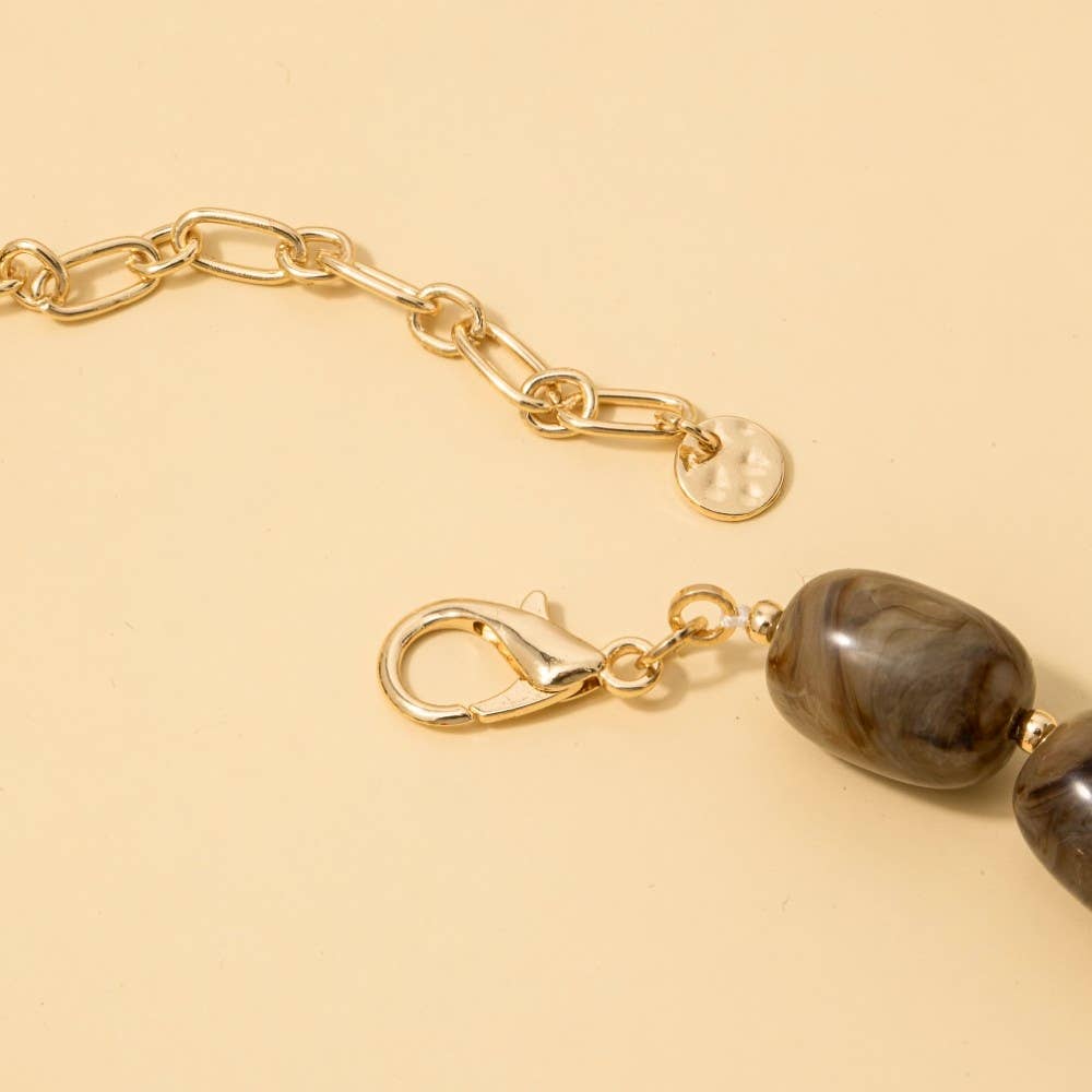 Chunk Marble Resin And Metallic Beads Necklace: RS