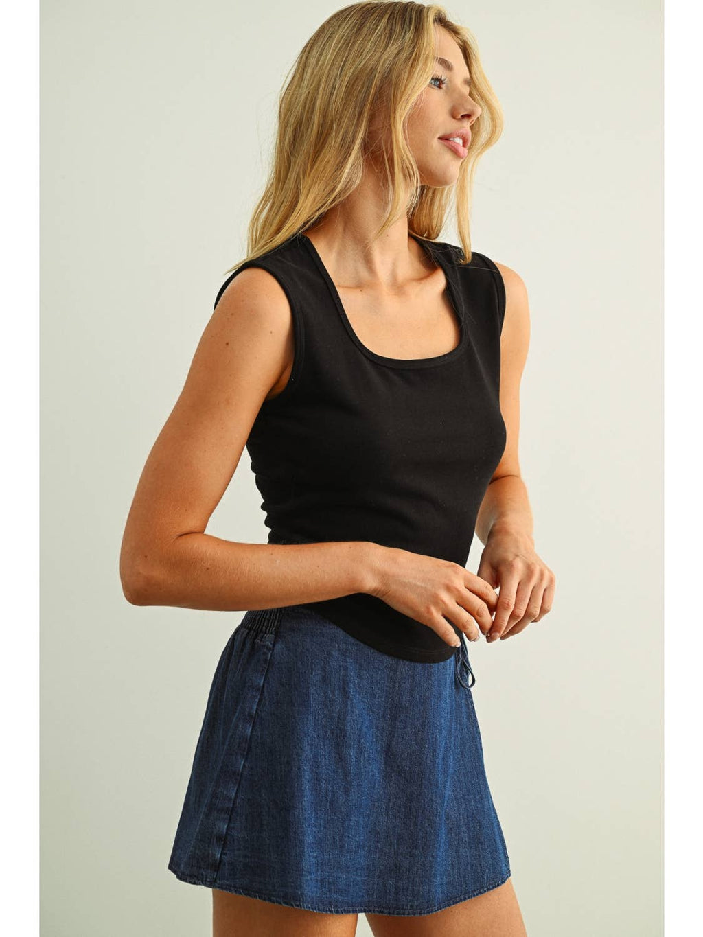 Square Neck Sleeveless Top Black