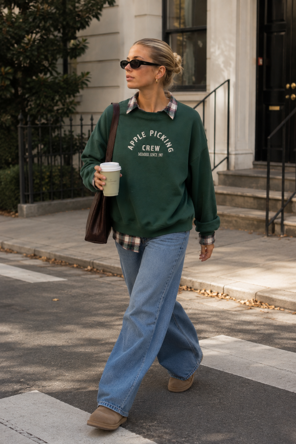 HUNTER GREEN Apple Picking Crew Embroidered Sweatshirt – Sweet Claire – view 3