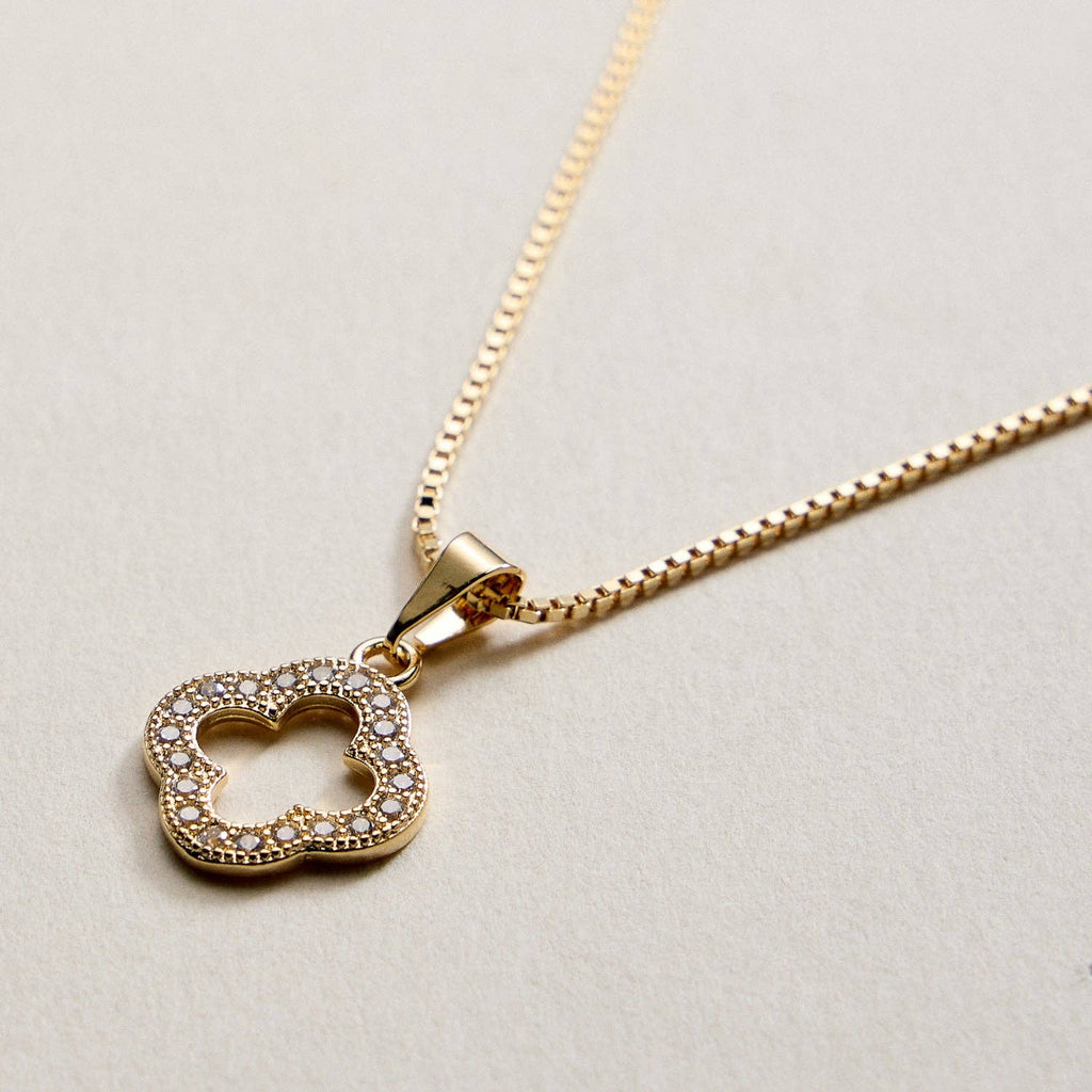 Gold Filled Four-Leaf Clover Pendant Necklace: GD / ONE
