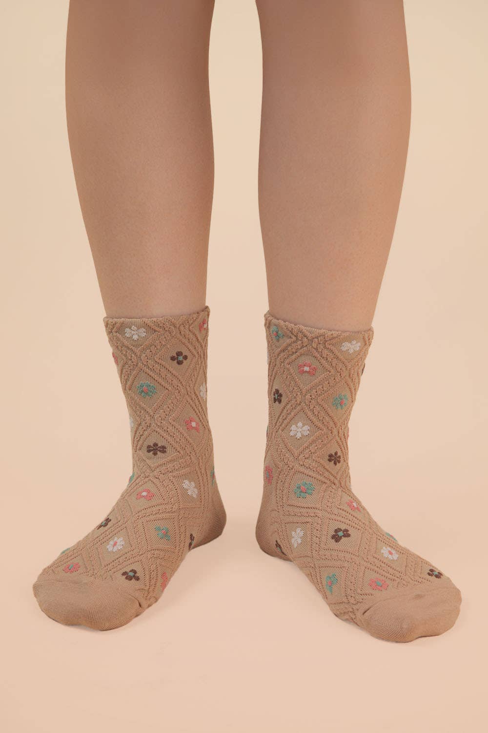 Floral Printed Textures Crew Socks: BLUSH