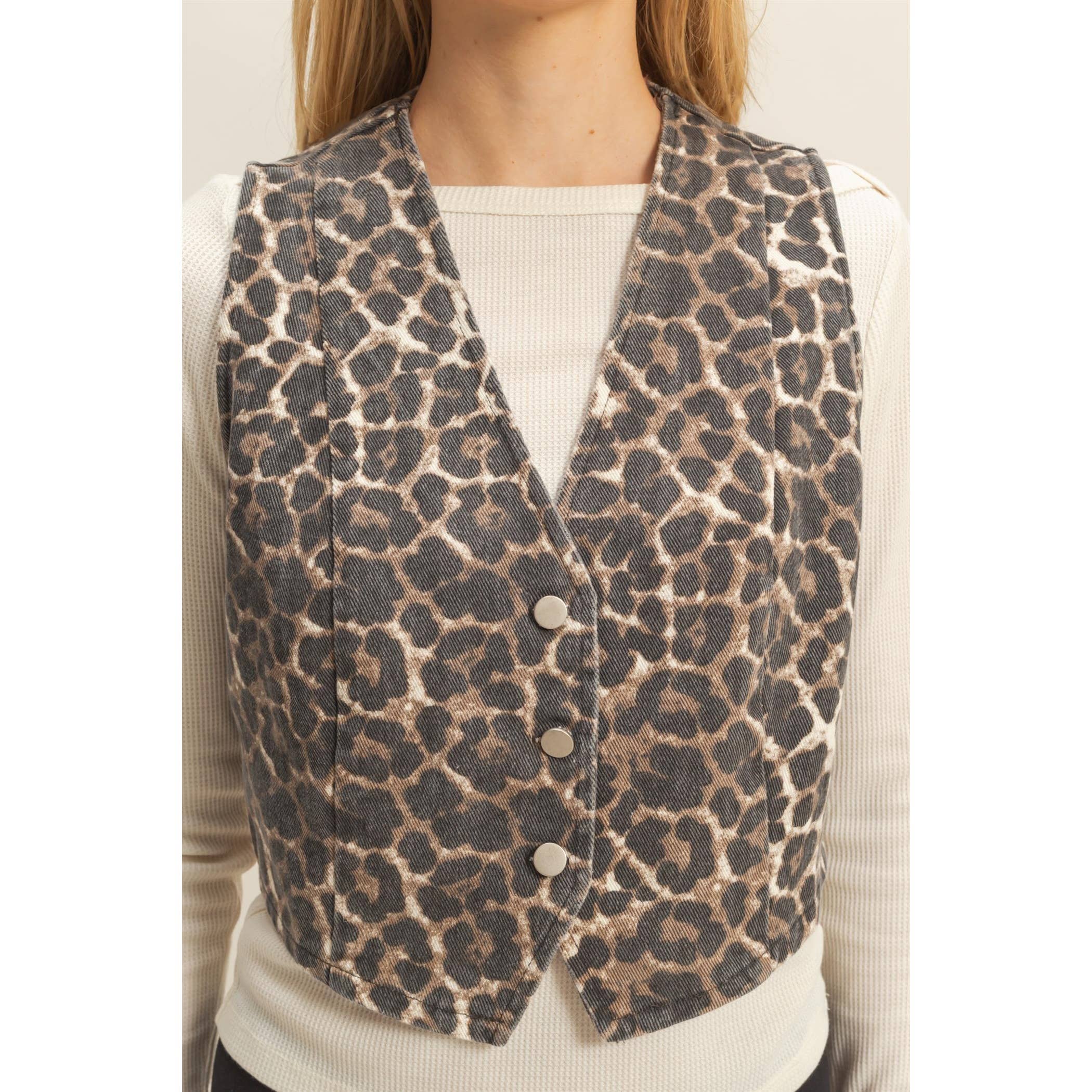Chic Leopard Print Denim Vest: CREAM