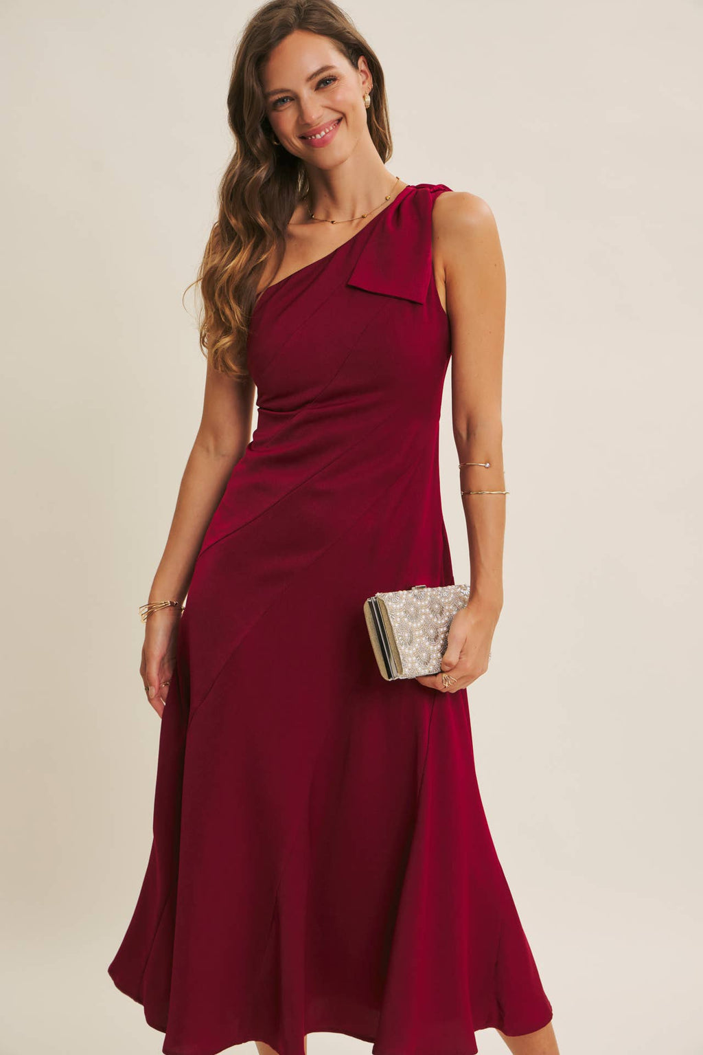BURGUNDY HOLIDAY GLAM ONE-SHOULDER MIDI DRESS WITH SLANTED SEAMWORK