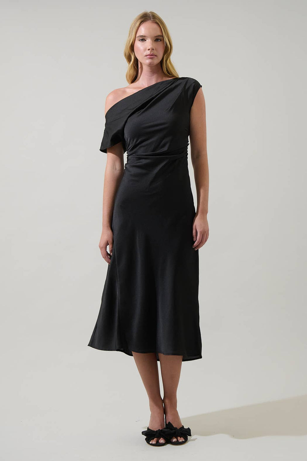Rizzo Satin Off The Shoulder Midi Dress: Black
