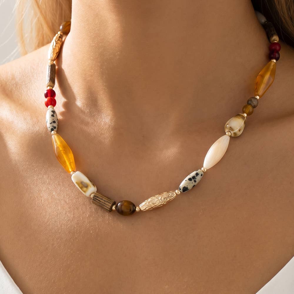 Mixed Material Chunky Oval Bead Statement Necklace: GDMT