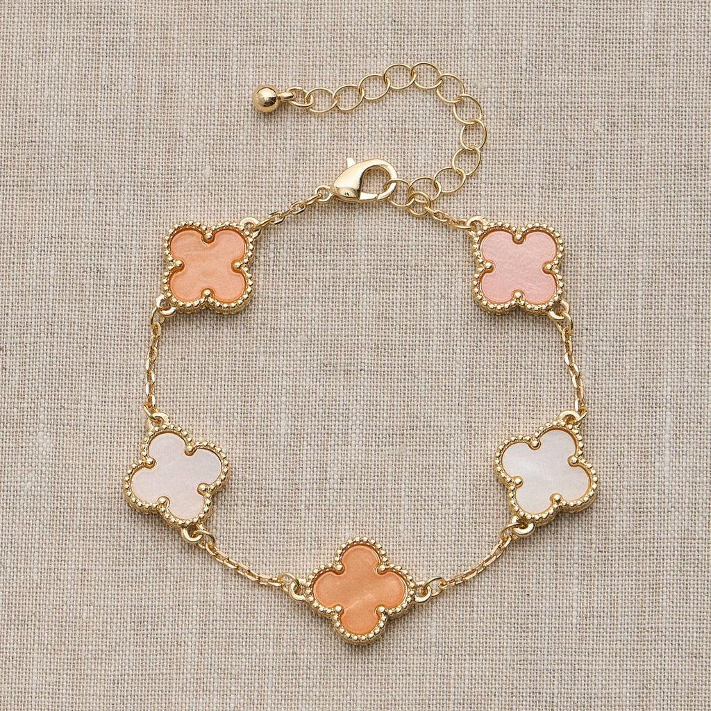 Colorful Shell Charm Bracelet with Gold Detailing: Black / One / 5SB21068