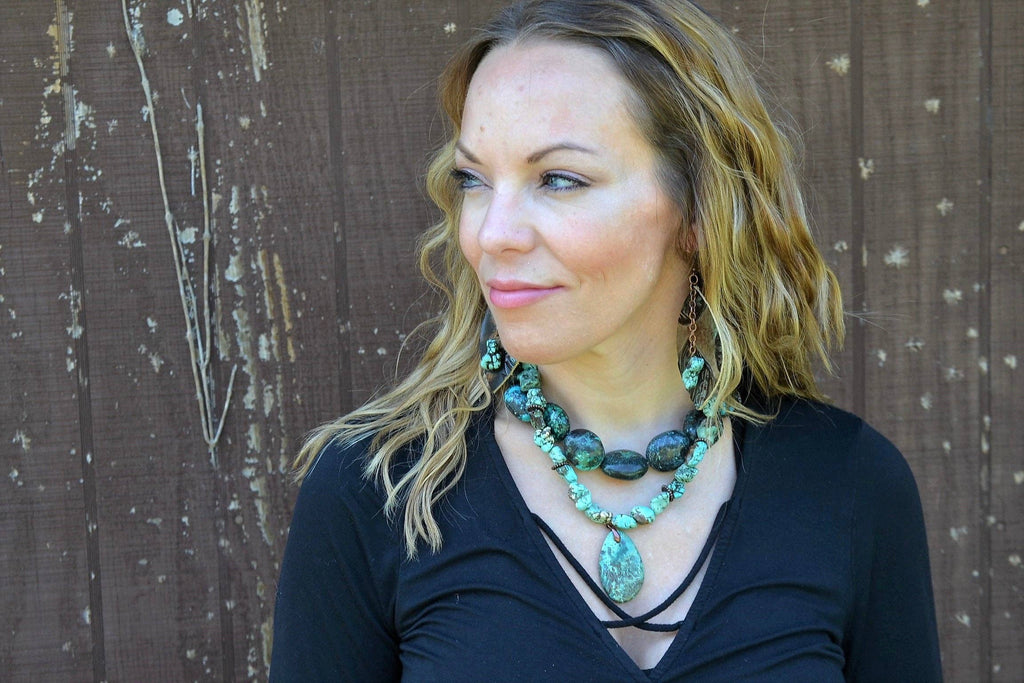 Chunky Turquoise Necklace w/ Natural Teardrop Pendant 249m