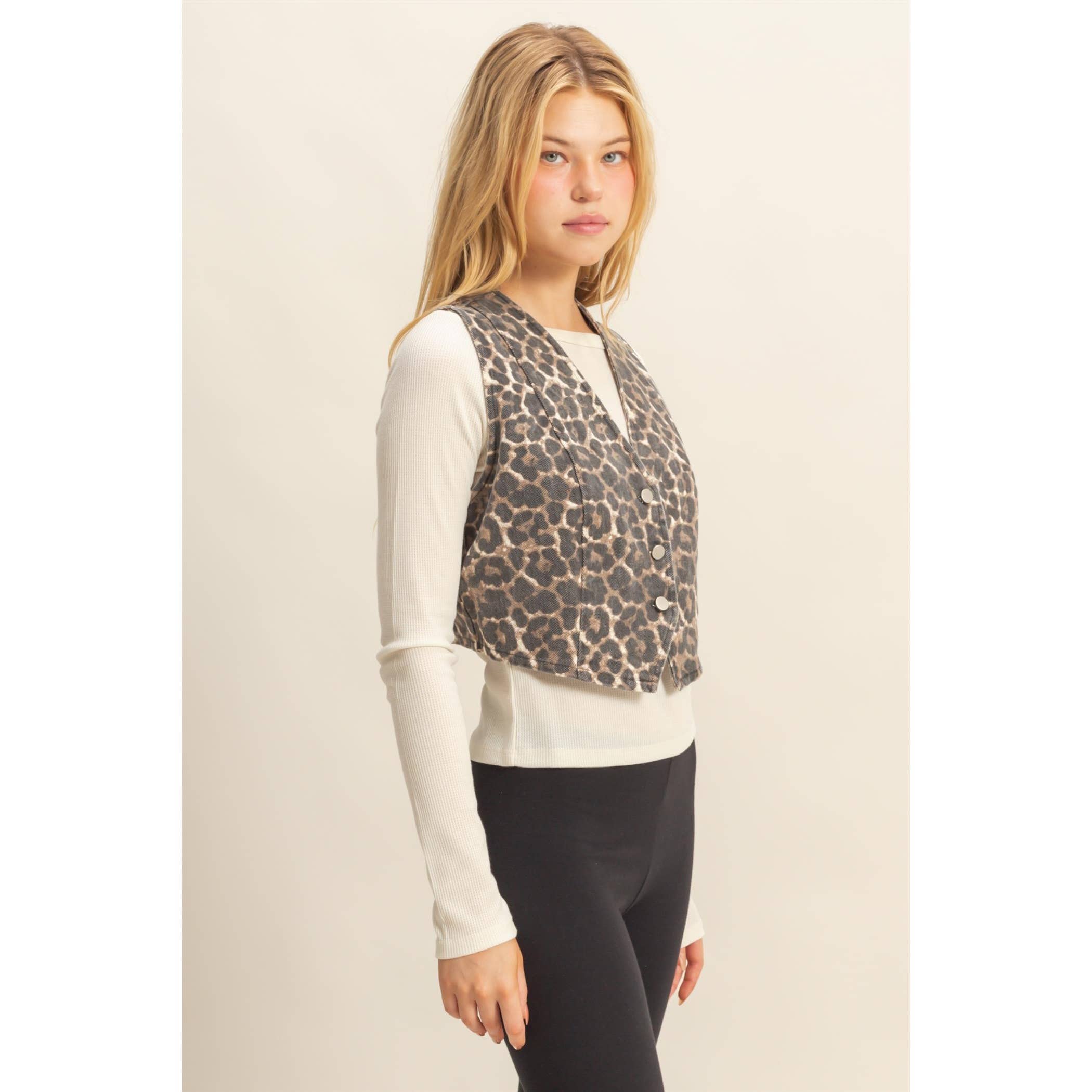 Chic Leopard Print Denim Vest: CREAM