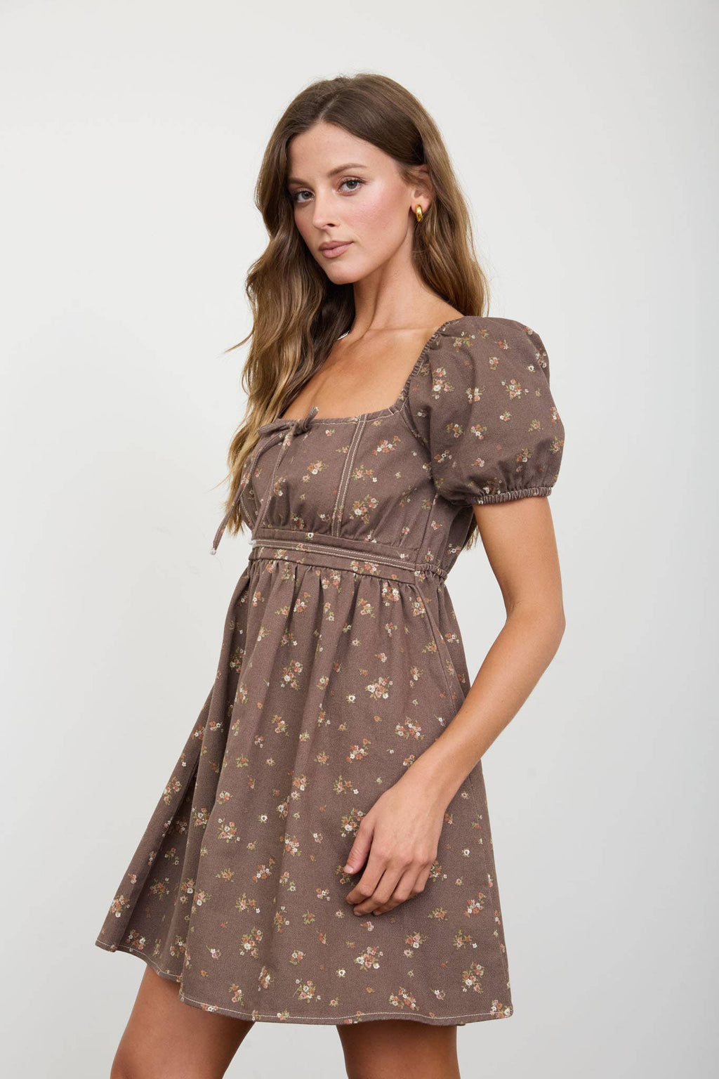BROWN DITSY FLORAL PUFF SLEEVE SQUARE NECK MINI DRESS