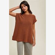 Rust Knit Short Sleeve Sweater with Side Slits