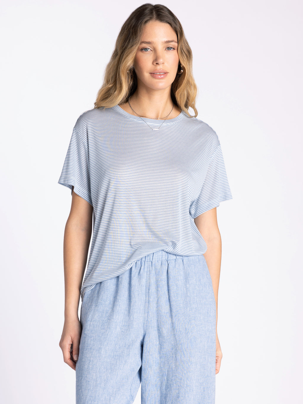 BLUE IVORY OPALITE TEE
